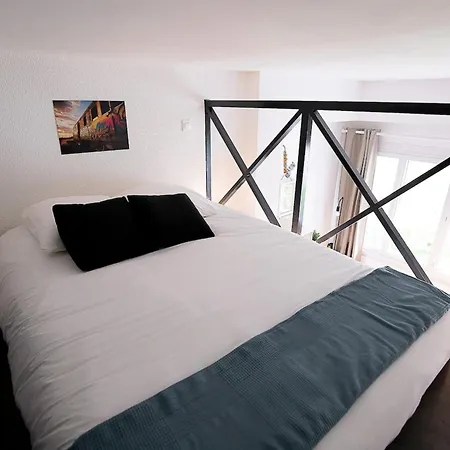 Platanes - St-michel - Proche Stadium Tfc - Metro Apartment *